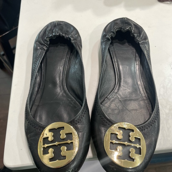 Tory Burch Shoes - Tory Burch black flats
